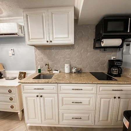 Park Place Inn And Cottages แซนฟอร์ด ภายนอก รูปภาพ